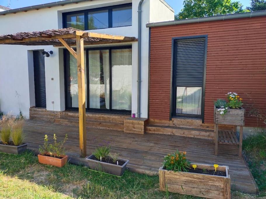 Notre Petite Maison ラ・ロシェル エクステリア 写真