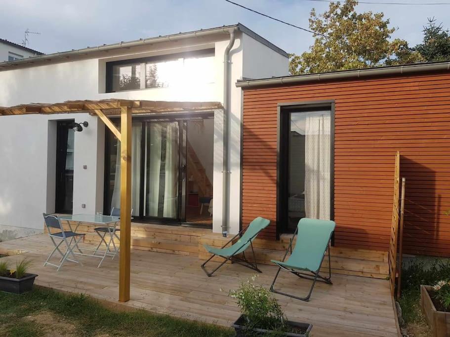 Notre Petite Maison ラ・ロシェル エクステリア 写真